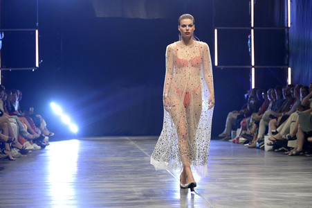 Kilian Kerner Fashion Show auf der Berlin Fashion Week S/S 2024