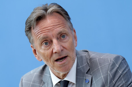 Bundespressekonferenz Lagebild häusliche Gewalt und Start der Studie LeSuBia in Berlin