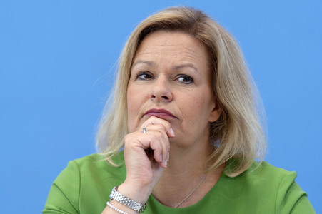 Bundespressekonferenz Lagebild häusliche Gewalt und Start der Studie LeSuBia in Berlin