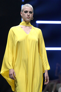 Marcel Ostertag Fashion Show auf der Berlin Fashion Week S/S 2024