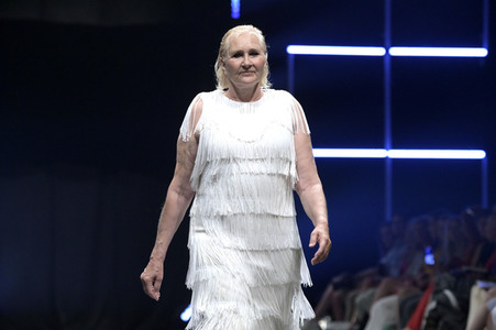 Marcel Ostertag Fashion Show auf der Berlin Fashion Week S/S 2024