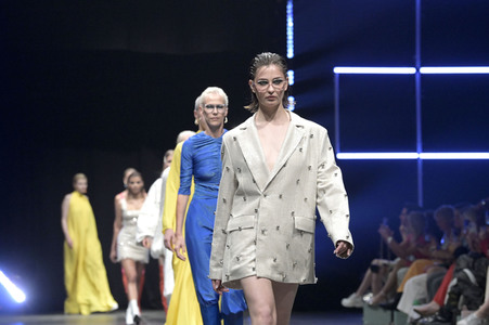 Marcel Ostertag Fashion Show auf der Berlin Fashion Week S/S 2024