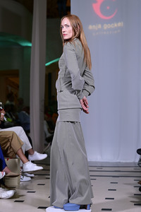 Anja Gockel Fashion Show 'Air' auf der Berlin Fashion Week Spring/Summer 2024 in Berlin