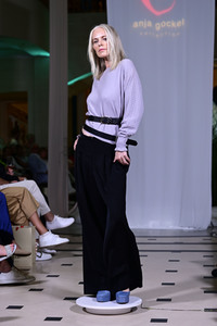 Anja Gockel Fashion Show 'Air' auf der Berlin Fashion Week Spring/Summer 2024 in Berlin