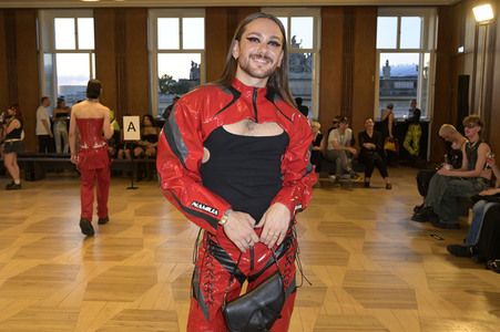 Namilia Fashion Show auf der Berlin Fashion Week S/S 2024