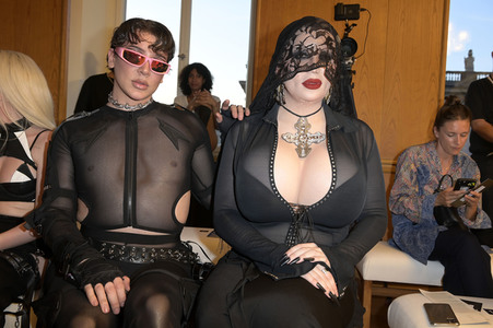Namilia Fashion Show auf der Berlin Fashion Week S/S 2024