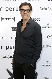 Esther Perbandt Fashion Show auf der Berlin Fashion Week S/S 2024