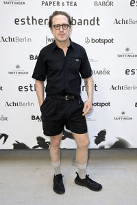 Esther Perbandt Fashion Show auf der Berlin Fashion Week S/S 2024