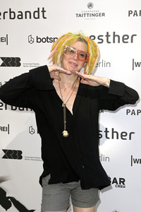 Esther Perbandt Fashion Show auf der Berlin Fashion Week S/S 2024