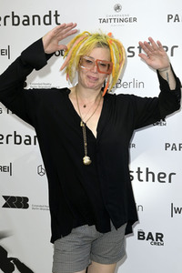 Esther Perbandt Fashion Show auf der Berlin Fashion Week S/S 2024