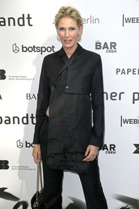 Esther Perbandt Fashion Show auf der Berlin Fashion Week S/S 2024