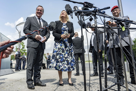 Pressestatements nach der 69. Sitzung des Bundeskabinetts in Berlin