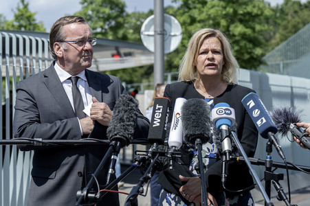 Pressestatements nach der 69. Sitzung des Bundeskabinetts in Berlin