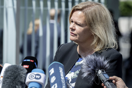Pressestatements nach der 69. Sitzung des Bundeskabinetts in Berlin