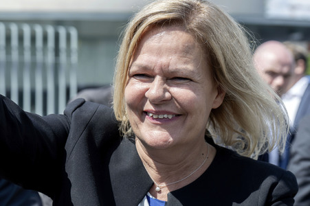Pressestatements nach der 69. Sitzung des Bundeskabinetts in Berlin