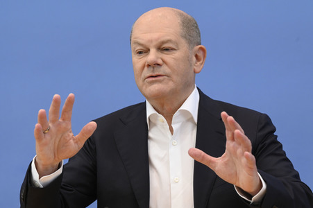 Sommerpressekonferenz von Olaf Scholz in Berlin