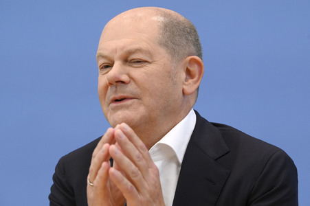 Sommerpressekonferenz von Olaf Scholz in Berlin