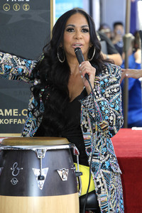 Sheila E. erhält einen Stern auf dem Hollywood Walk of Fame in Los Angeles