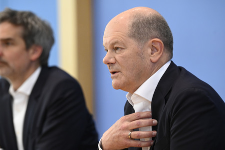 Sommerpressekonferenz von Olaf Scholz in Berlin