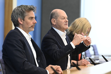 Sommerpressekonferenz von Olaf Scholz in Berlin