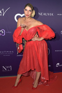 Jasmin Erbas Fashion Show auf der Berlin Fashion Week S/S 2024