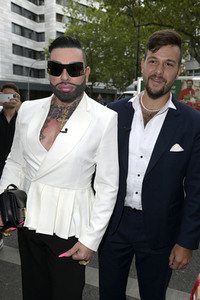 Jasmin Erbas Fashion Show auf der Berlin Fashion Week S/S 2024