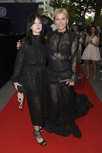 Jasmin Erbas Fashion Show auf der Berlin Fashion Week S/S 2024