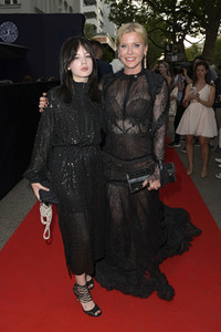 Jasmin Erbas Fashion Show auf der Berlin Fashion Week S/S 2024
