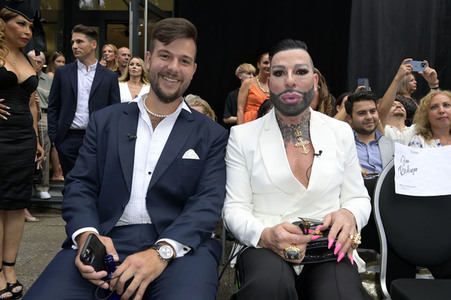 Jasmin Erbas Fashion Show auf der Berlin Fashion Week S/S 2024