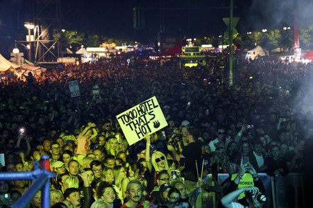 Konzert von Tokio Hotel beim Christopher Street Day in Berlin