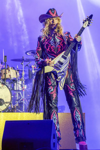 Konzert von Tokio Hotel beim Christopher Street Day in Berlin