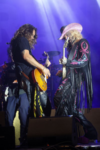 Konzert von Tokio Hotel beim Christopher Street Day in Berlin