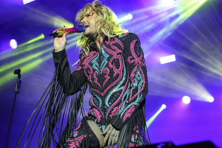 Konzert von Tokio Hotel beim Christopher Street Day in Berlin