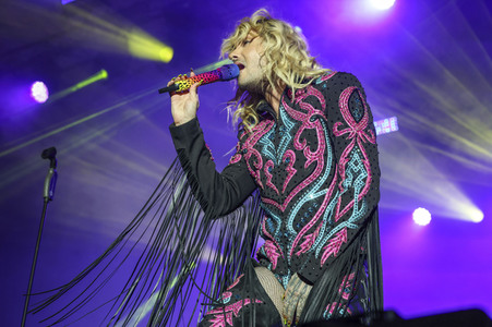 Konzert von Tokio Hotel beim Christopher Street Day in Berlin