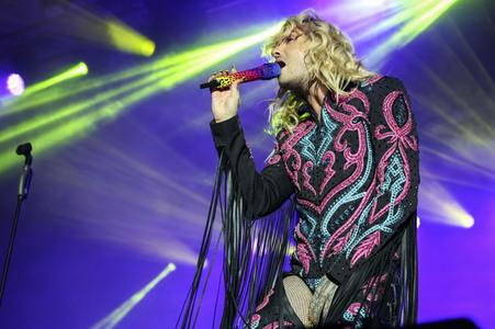 Konzert von Tokio Hotel beim Christopher Street Day in Berlin