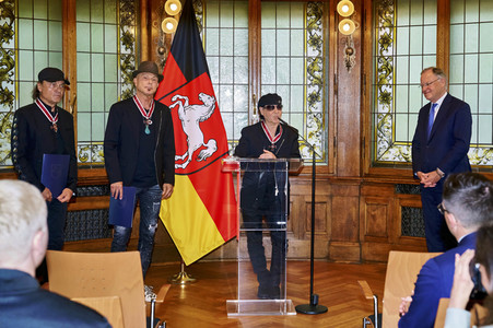 Großes Verdienstkreuz für die Scorpions in Hannover