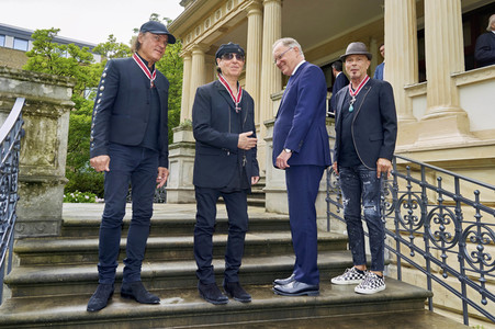 Großes Verdienstkreuz für die Scorpions in Hannover