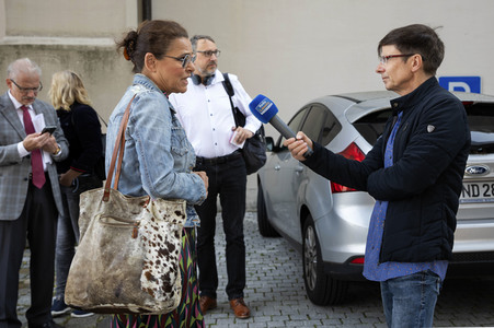 Julia Neigel am Oberverwaltungsgericht Bautzen