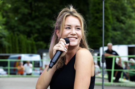 Konzert von Sonia Liebing in Kreba-Neudorf