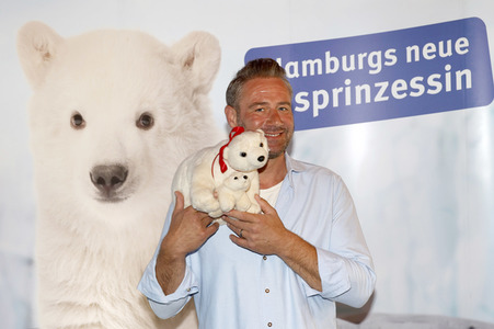 Eisbären-Taufe in Hamburg