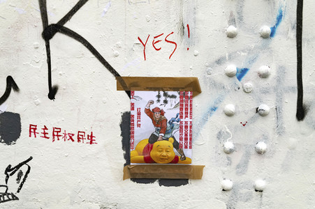 Graffiti-Krieg wegen China-Slogans in London