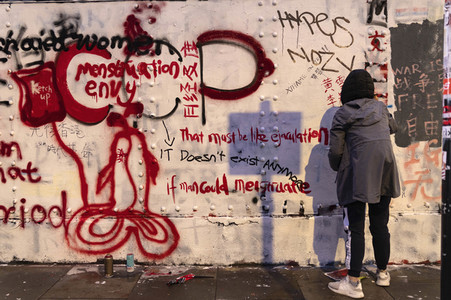 Graffiti-Krieg wegen China-Slogans in London