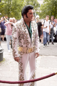Präsentation der restaurierten Wachsfigur von Elvis Presley in Berlin