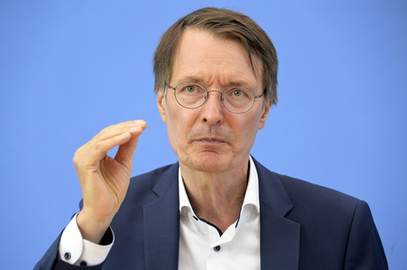 Bundespressekonferenz Cannabis-Gesetz I in Berlin