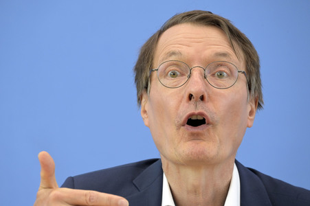 Bundespressekonferenz Cannabis-Gesetz I in Berlin