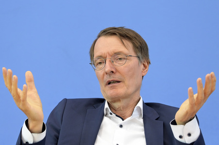 Bundespressekonferenz Cannabis-Gesetz I in Berlin