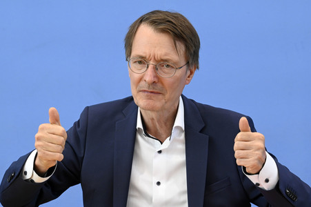 Bundespressekonferenz Cannabis-Gesetz I in Berlin