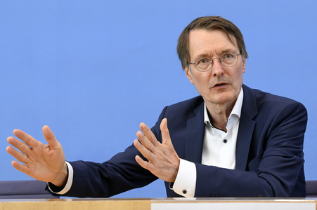Bundespressekonferenz Cannabis-Gesetz I in Berlin