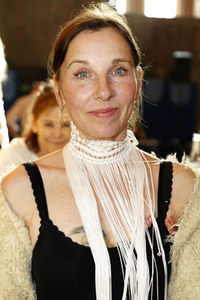 Vernissage 'Beyond Fame - Die Kunst der Stars' in Düsseldorf