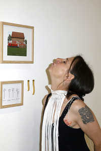 Vernissage 'Beyond Fame - Die Kunst der Stars' in Düsseldorf
